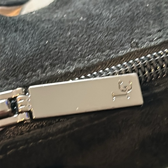 Louise et Cie Suede Peep Toe Ruffle Stiletto Zipper Heels Black Women Size 9.5 - Picture 11 of 16